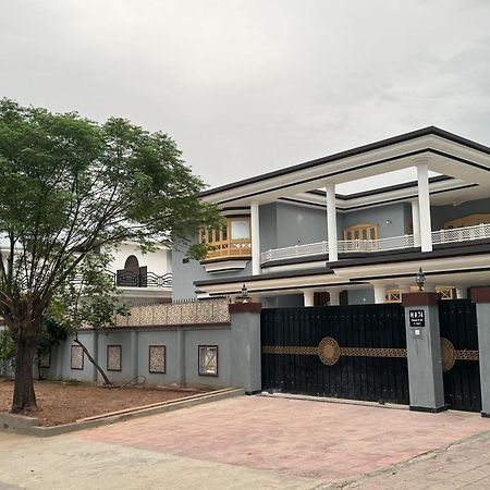 Royal Executive Inn Guest House Islamabad Eksteriør bilde