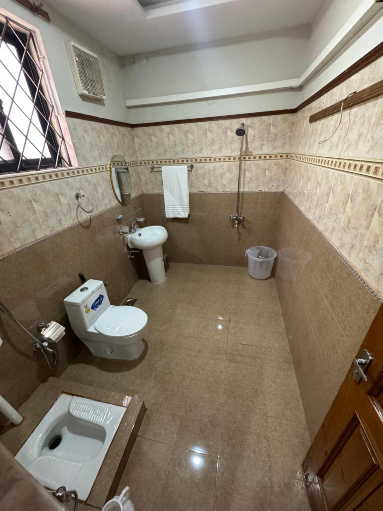 Royal Executive Inn Guest House Islamabad Eksteriør bilde